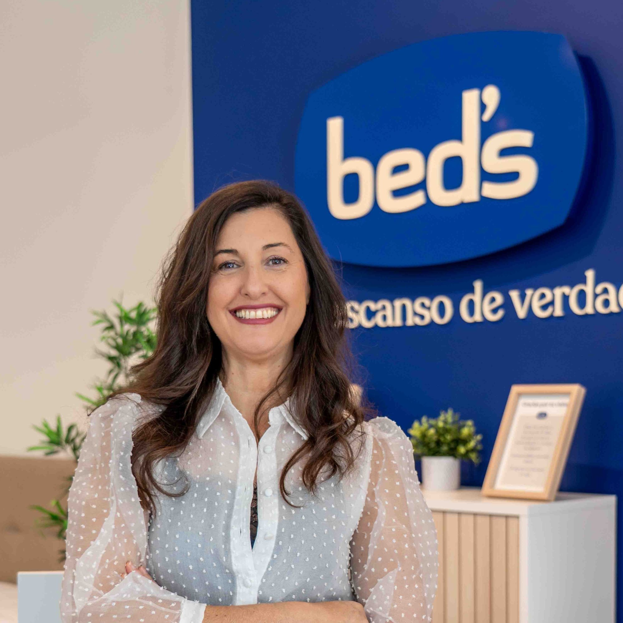 Charo_corporativa_pv12